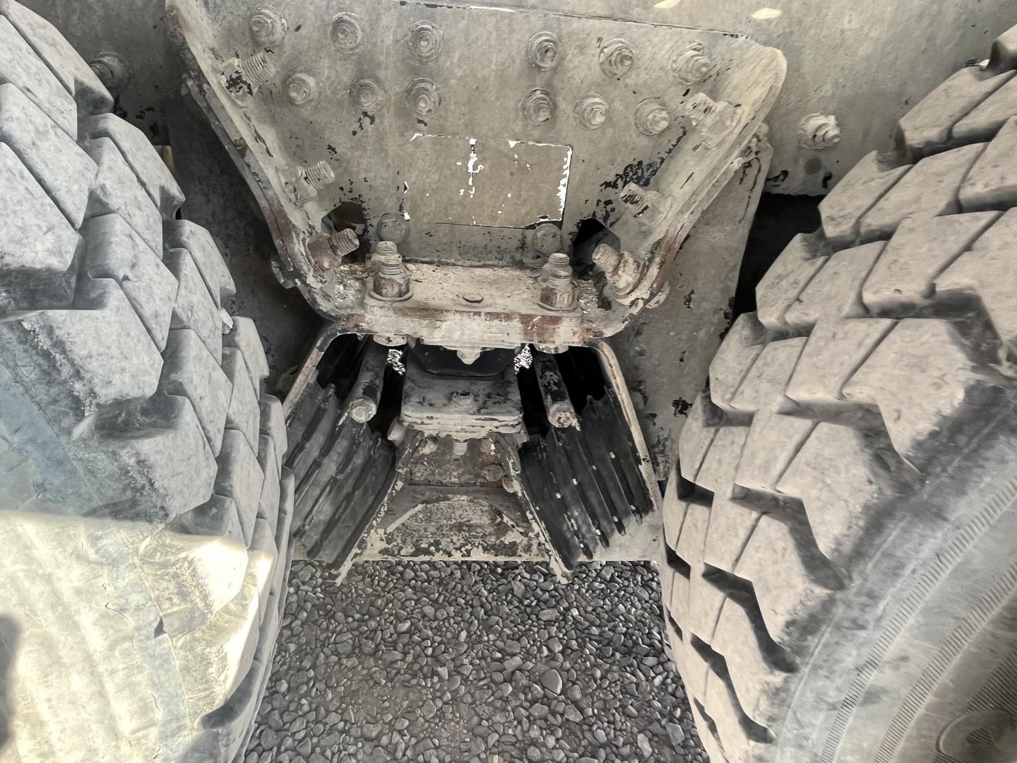 ./imagenes/INVOICE/2019/18120/CAMION REVOLVEDOR KENWORTH T470 (24).JPG